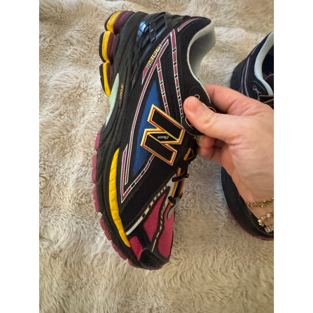 New Balance - Picture 5 of 7